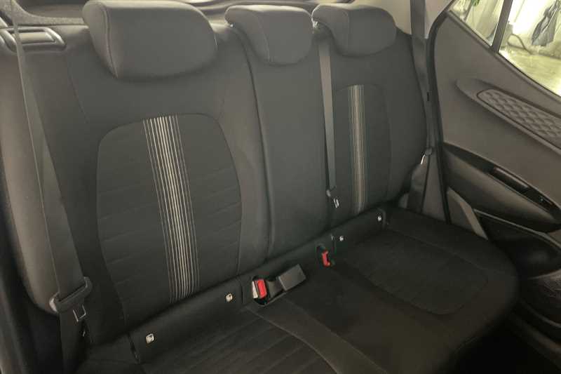 Used Hyundai i10 2023 for sale - 76096126: Photo 23