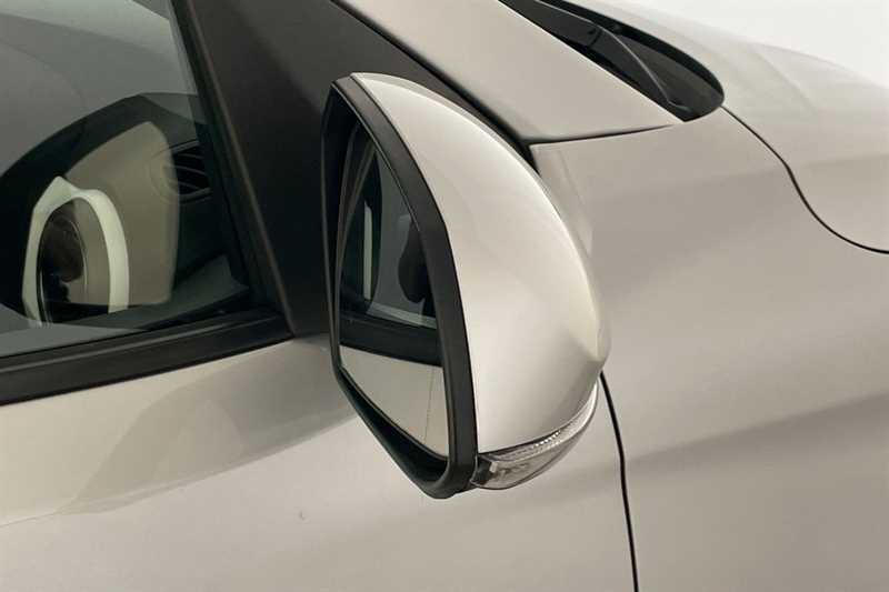 Used Hyundai i10 2023 for sale - 76096126: Photo 39