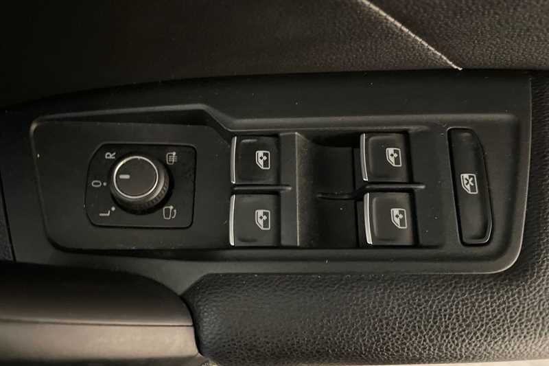 Used Volkswagen Tiguan for sale - 76999904: Photo 19