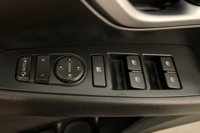 Used Hyundai i30 2018 for sale - 76311739: Photo 18