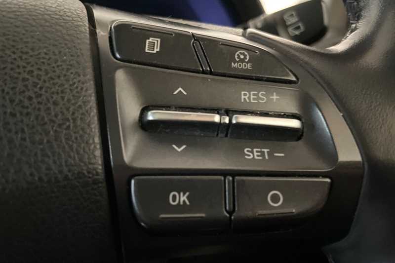 Used Hyundai i30 2018 for sale - 76311739: Photo 22