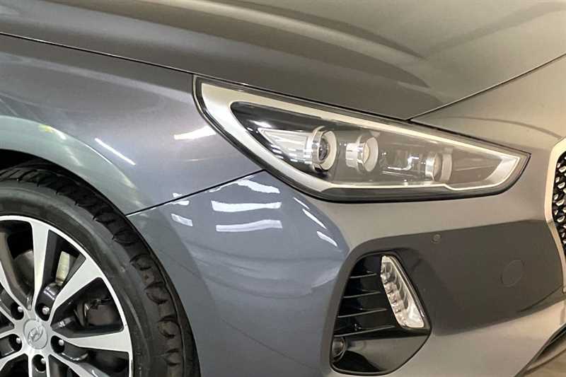 Used Hyundai i30 2018 for sale - 76311739: Photo 42