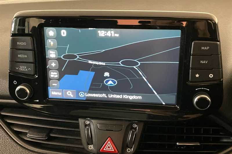 Used Hyundai i30 2018 for sale - 76311739: Photo 5