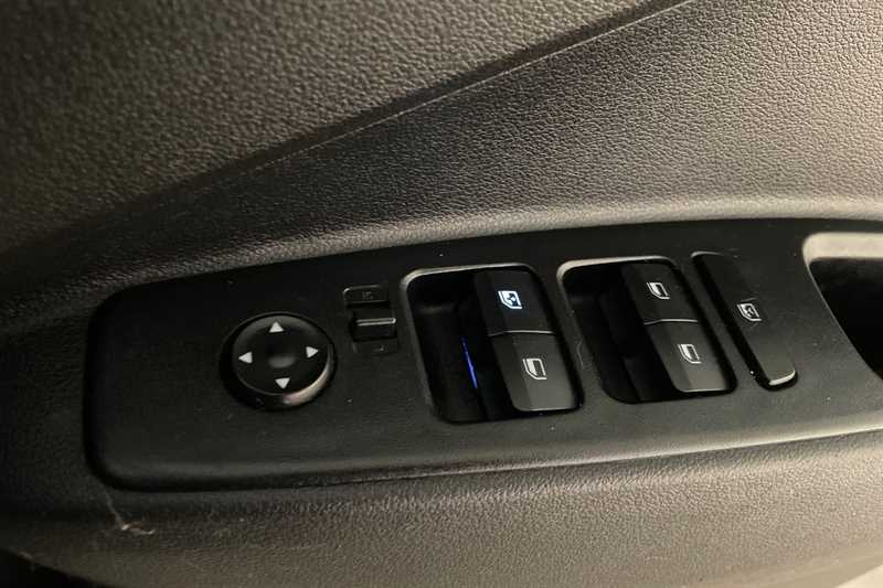 Used Hyundai i10 for sale - 76954593: Photo 18