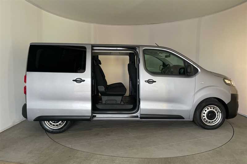 Vehicle 33