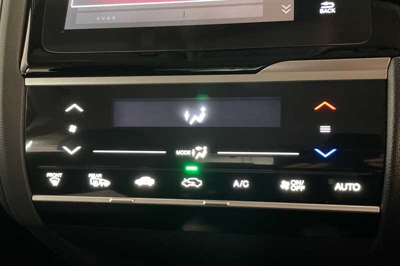 Used Honda Jazz 2017 for sale - 76501700: Photo 16