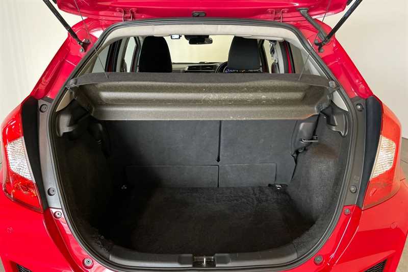 Used Honda Jazz 2017 for sale - 76501700: Photo 24