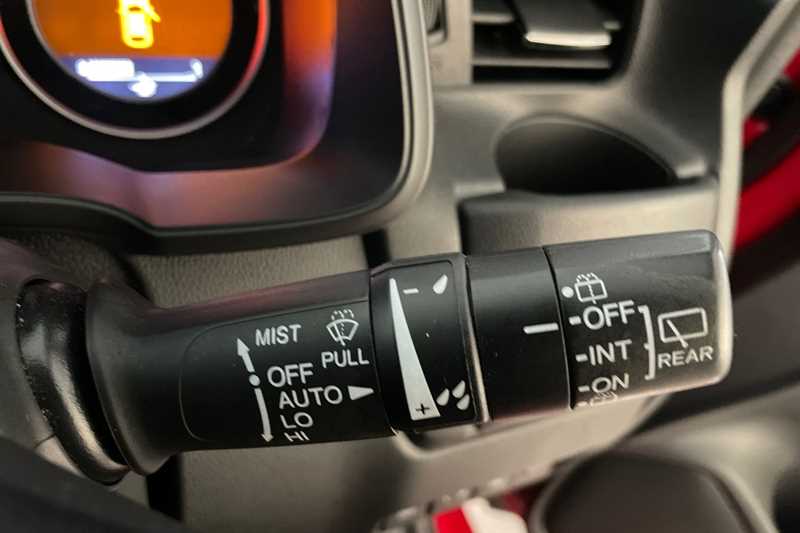 Used Honda Jazz 2017 for sale - 76501700: Photo 28