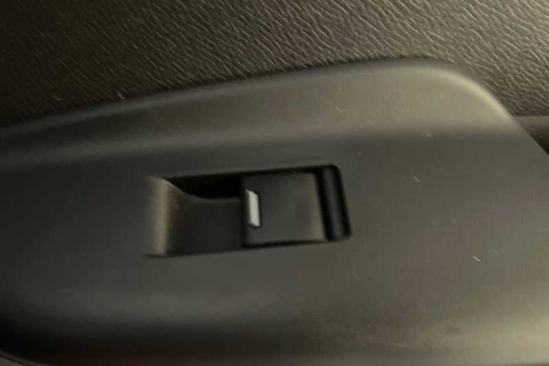 Used Honda Jazz 2017 for sale - 76501700: Photo 35