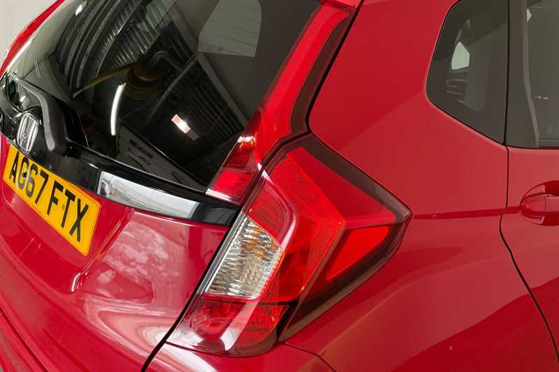 Used Honda Jazz 2017 for sale - 76501700: Photo 38