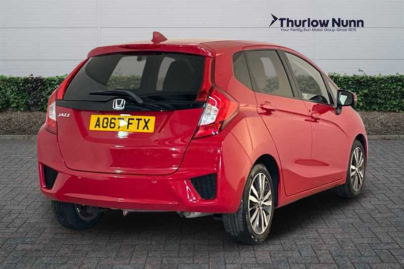 Used Honda Jazz 2017 for sale - 76501700: Photo 4