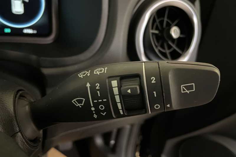 Used Hyundai KONA 2022 for sale - 77512801: Photo 26