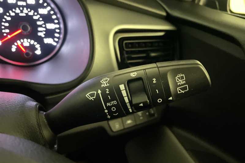 Used Kia Stonic 2020 for sale - 77428393: Photo 26