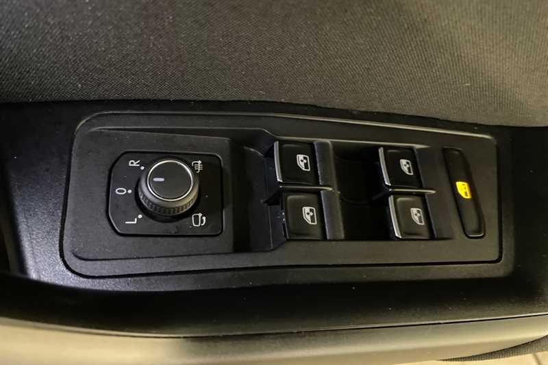 Used Volkswagen T-Roc 2021 for sale - 77471693: Photo 18