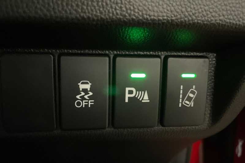 Used Honda Jazz 2018 for sale - 77648405: Photo 27