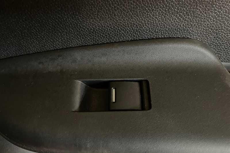 Used Honda Jazz 2018 for sale - 77648405: Photo 33