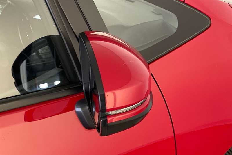 Used Honda Jazz 2018 for sale - 77648405: Photo 40