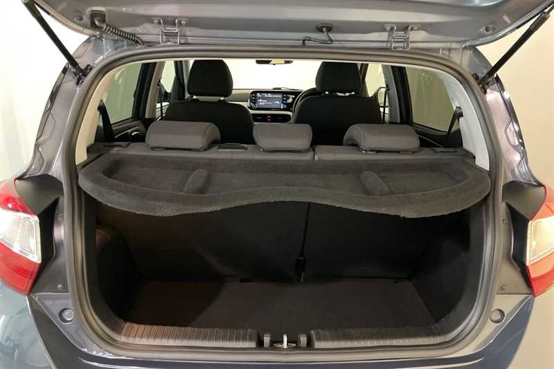 Used Hyundai i10 2022 for sale - 77145972: Photo 24