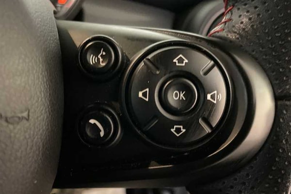Used MINI Hatch 2019 for sale - 76297735: Photo 22
