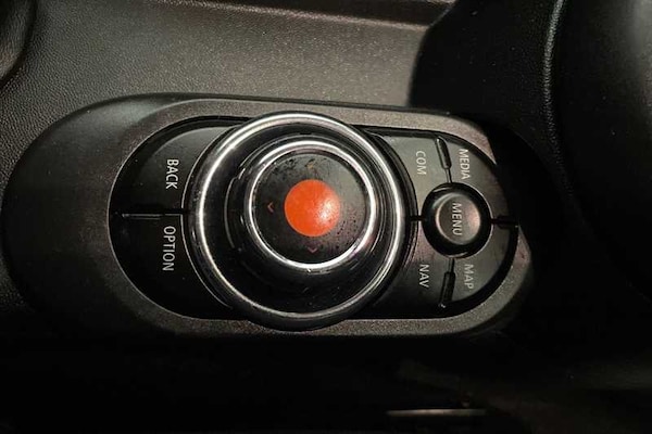 Used MINI Hatch 2019 for sale - 76297735: Photo 31