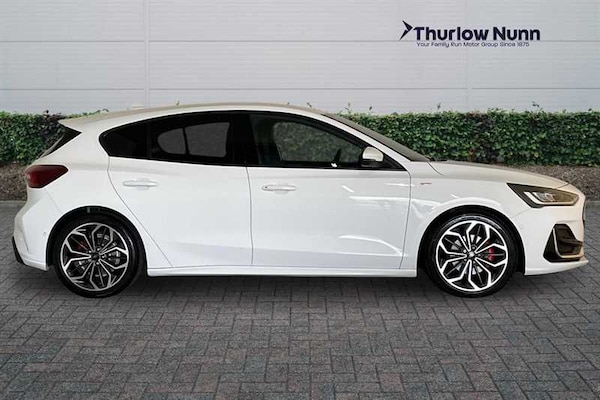 Used Ford Focus 2022 for sale - 76229616: Photo 2