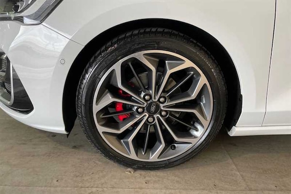 Used Ford Focus 2022 for sale - 76229616: Photo 9