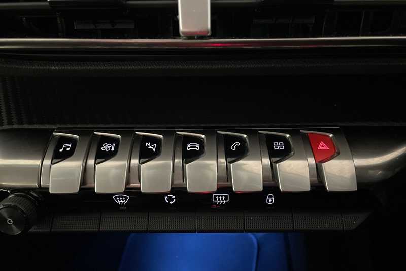 Used Peugeot 3008 2022 for sale - 77146068: Photo 29