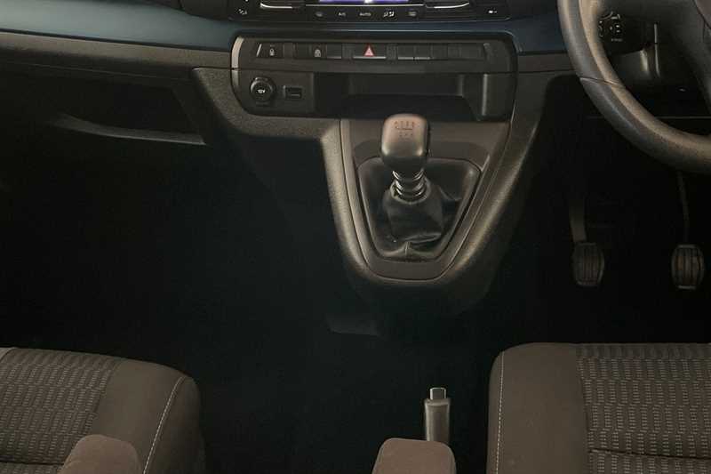 Used Peugeot Traveller 2020 for sale - 76593836: Photo 17