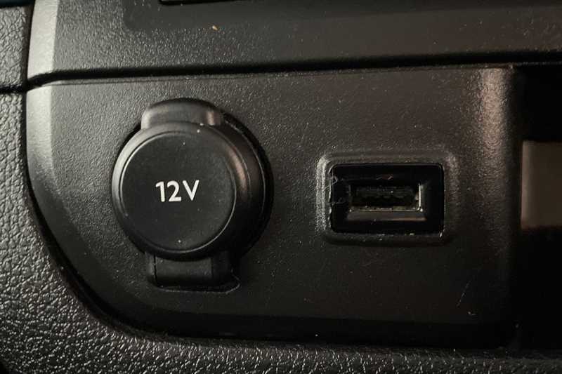 Used Peugeot Traveller 2020 for sale - 76593836: Photo 28