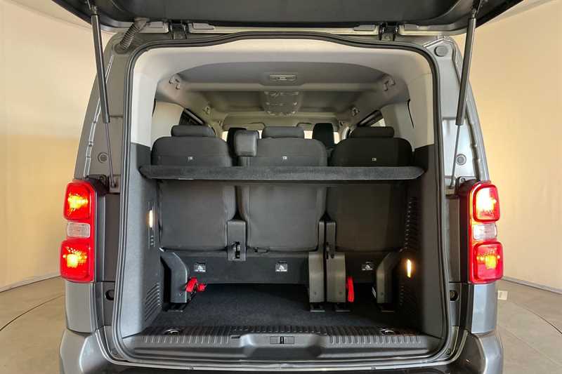 Used Peugeot Traveller 2020 for sale - 76593836: Photo 4