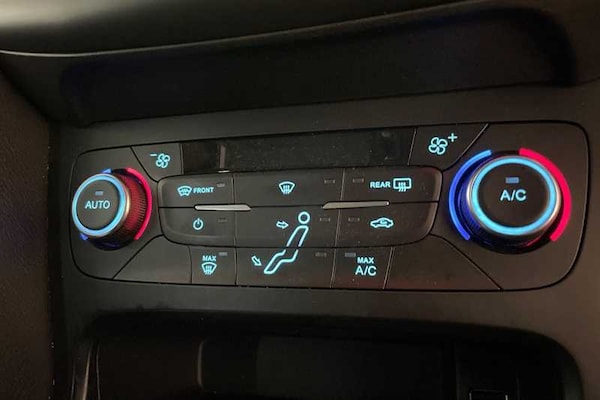 Used Ford Focus 2016 for sale - 76297747: Photo 18