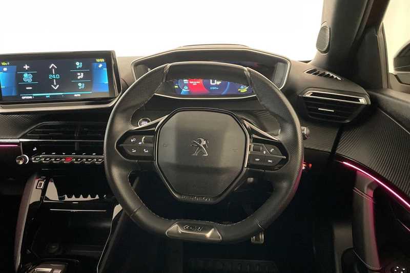 Used Peugeot 2008 2022 for sale - 76475220: Photo 11