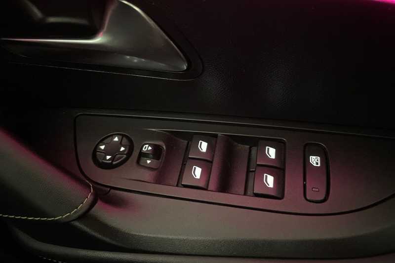 Used Peugeot 2008 2022 for sale - 76475220: Photo 16