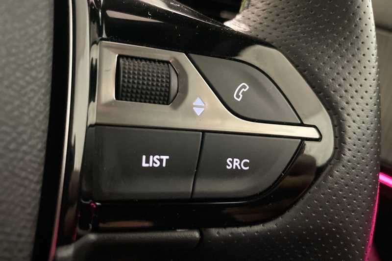 Used Peugeot 2008 2022 for sale - 76475220: Photo 22