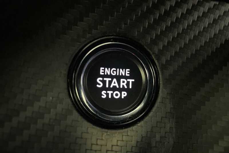 Used Peugeot 2008 2022 for sale - 76475220: Photo 28