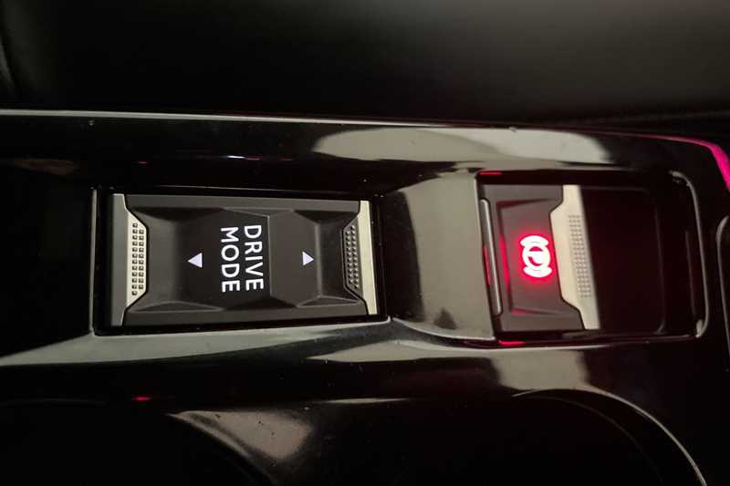 Used Peugeot 2008 2022 for sale - 76475220: Photo 32