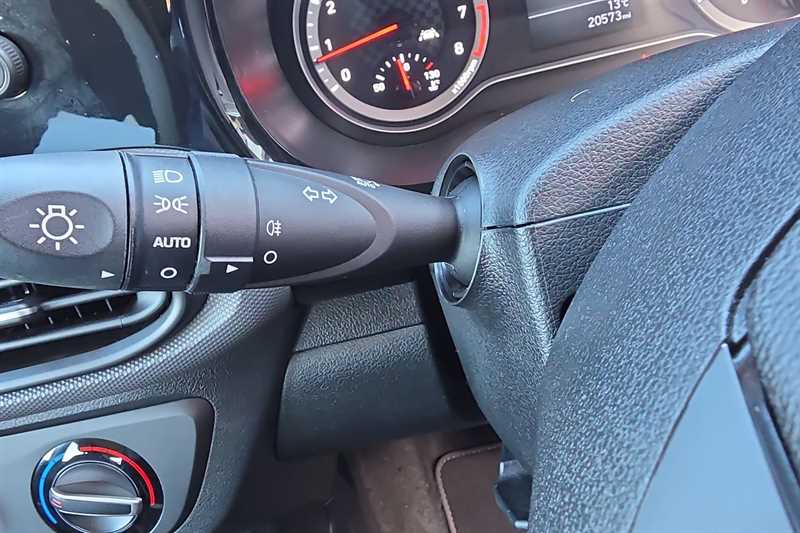 Used Hyundai i10 2022 for sale - 78022783: Photo 31