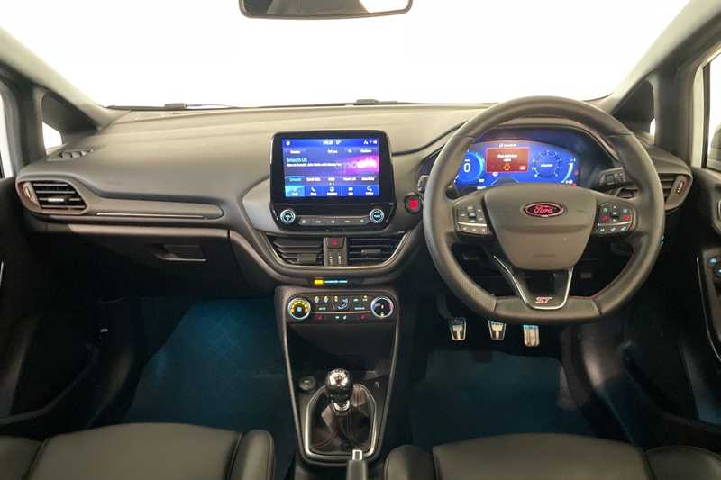 Used Ford Fiesta 2023 for sale - 76610090: Photo 2