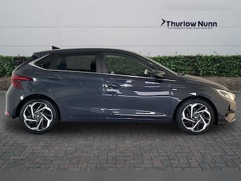 Used Hyundai i20 2022 for sale - 76501647: Photo