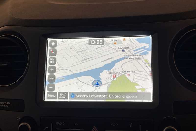 Used Hyundai i10 2018 for sale - 76760836: Photo 2