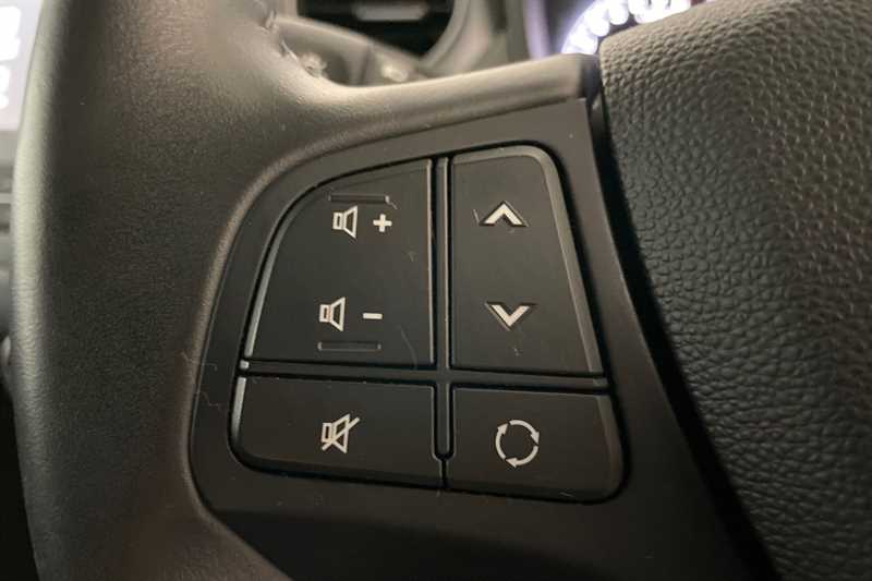 Used Hyundai i10 2018 for sale - 76760836: Photo 21