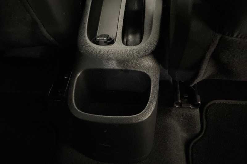 Used Hyundai i10 2018 for sale - 76760836: Photo 33