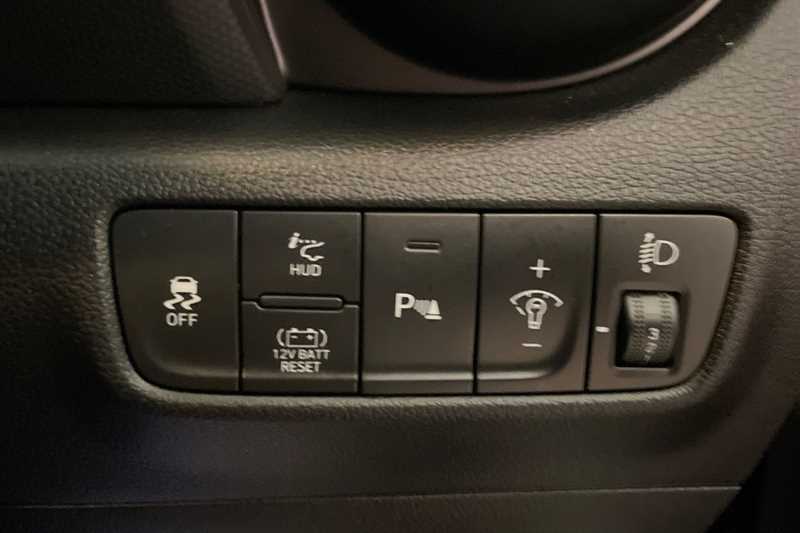 Used Hyundai KONA 2023 for sale - 76400881: Photo 27