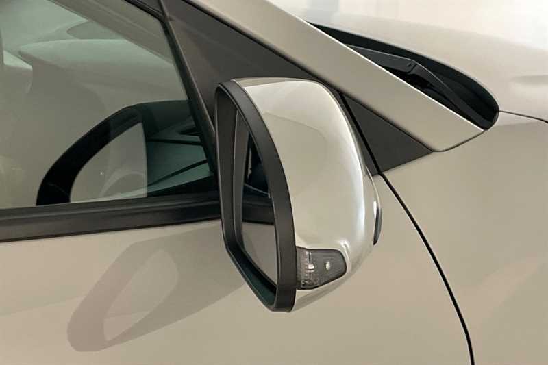 Used Hyundai KONA 2023 for sale - 76400881: Photo 44