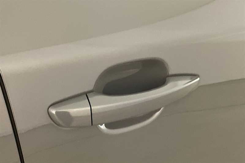 Used Peugeot 2008 2024 for sale - 77513289: Photo 40