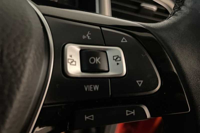 Used Volkswagen T-Roc 2021 for sale - 77513300: Photo 22