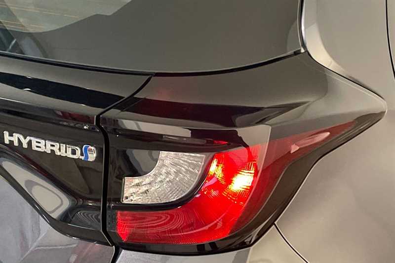 Used Toyota Yaris 2022 for sale - 77471496: Photo 35