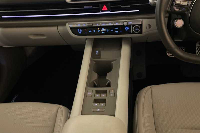 Used Hyundai IONIQ 6 2023 for sale - 76636121: Photo 17