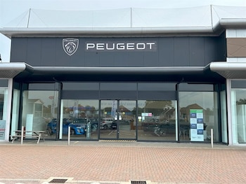 Used Peugeot 208 2021 for sale - 76447284: Photo