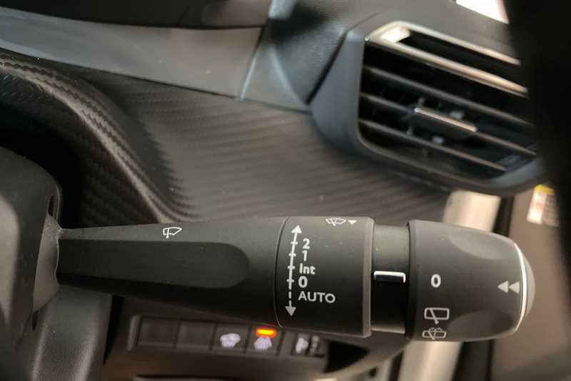 Used Peugeot E-208 2021 for sale - 76447284: Photo 26